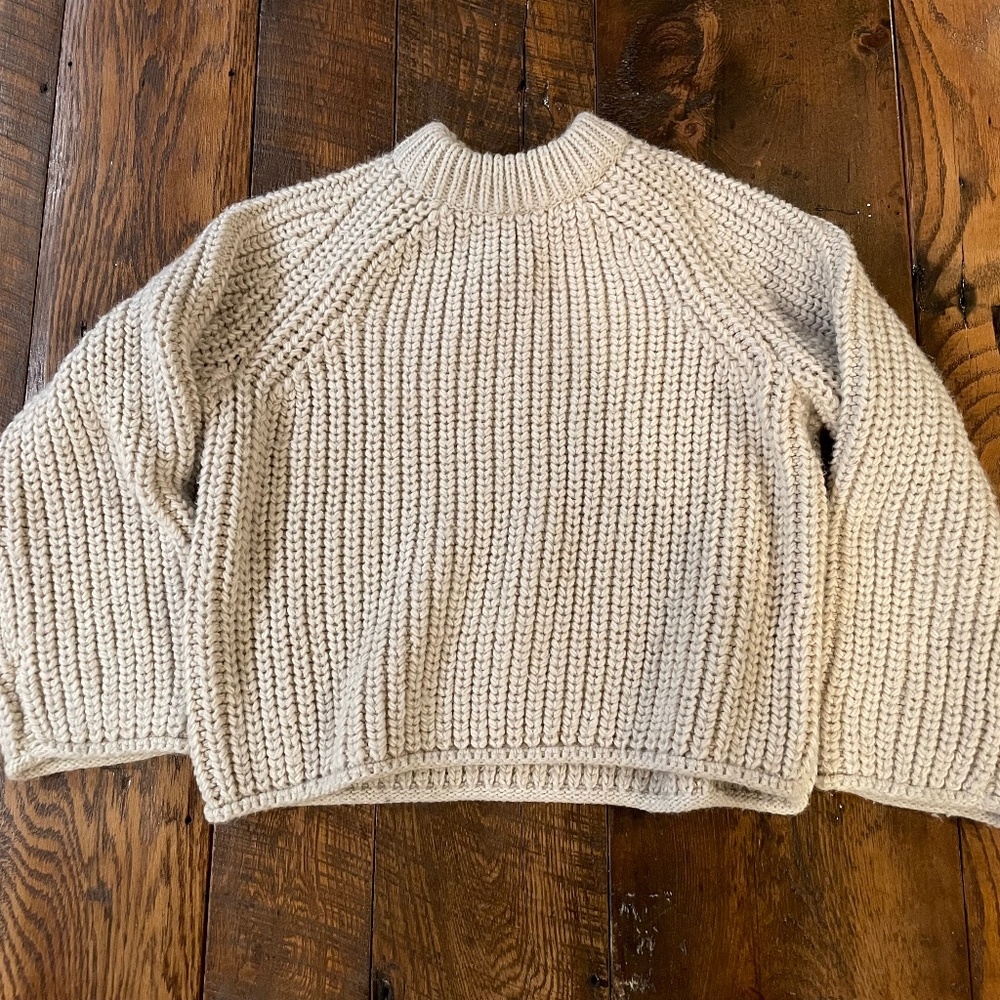 H&M sweater